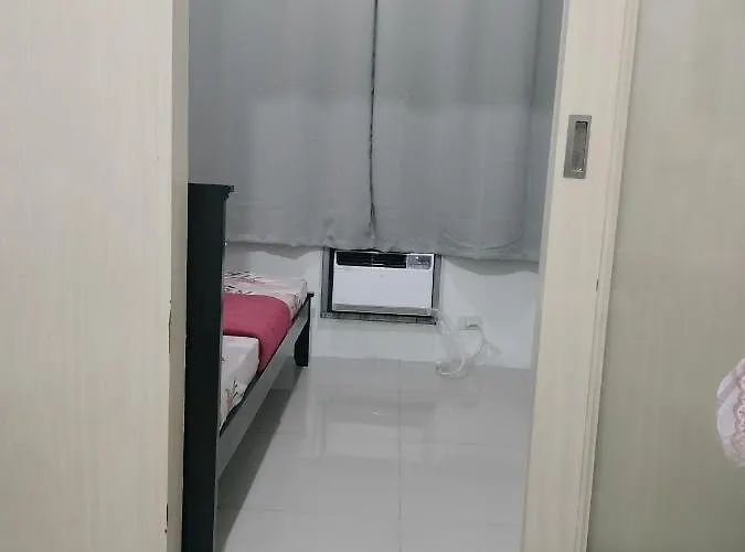 Glenda Place Aurum At Sea Residences