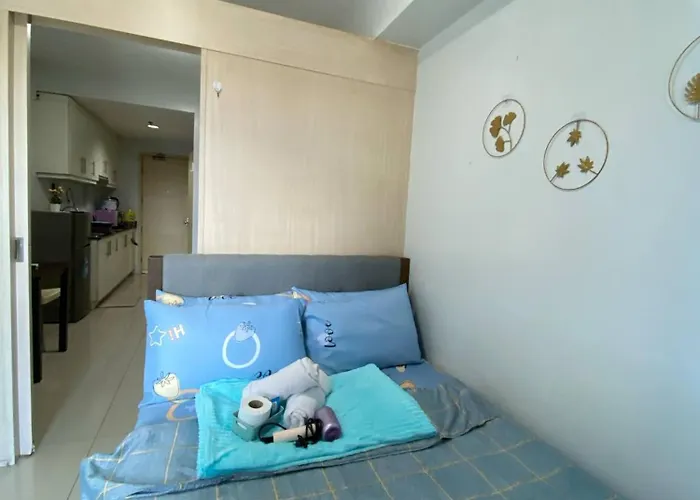 Glenda Place Aurum At Sea Residences Apartment