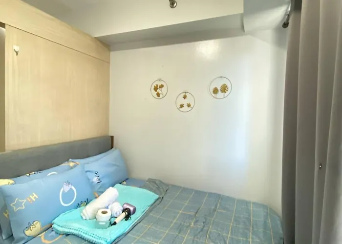 Glenda Place Aurum At Sea Residences Manila